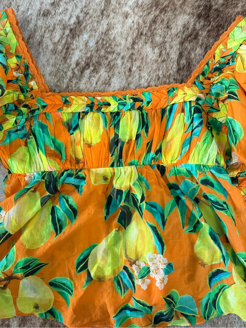 FARM‎ Rio Chic Pears Orange Puff Sleeve Blouse Top Womens Large NWT